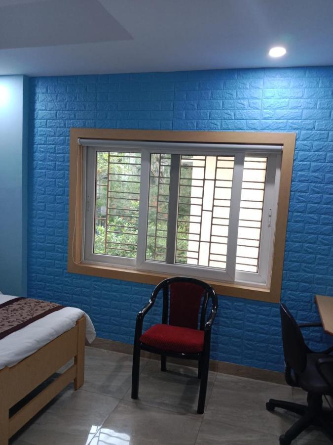 כלכותה Soukyam Hotel מראה חיצוני תמונה