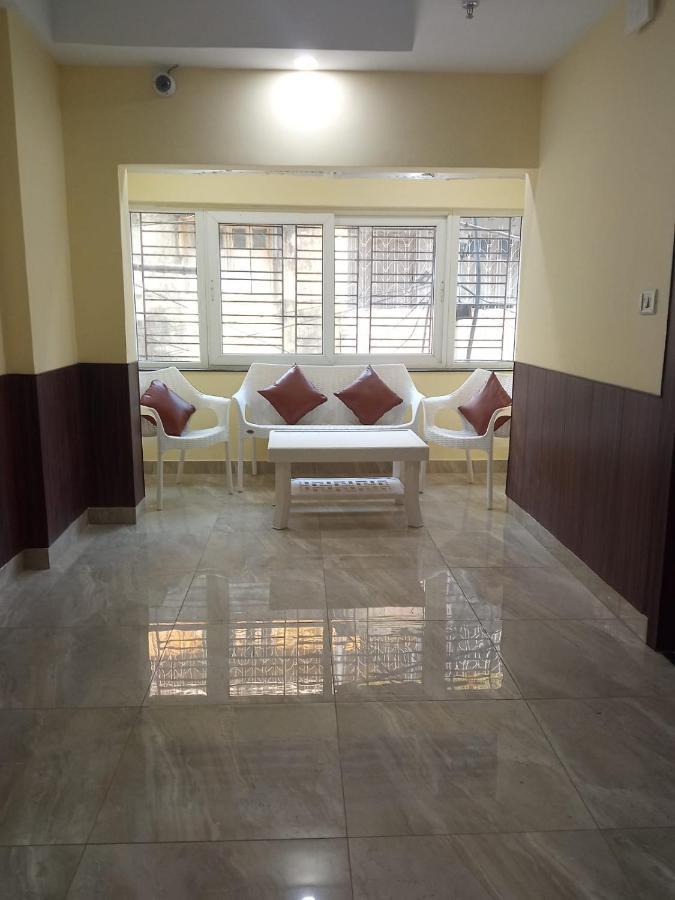 כלכותה Soukyam Hotel מראה חיצוני תמונה